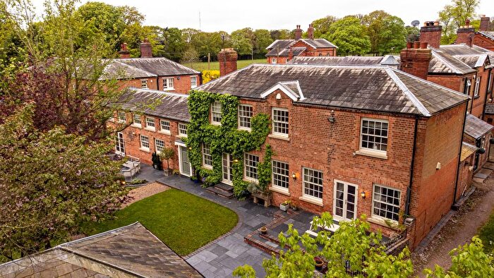 4 Bedroom Detached House For Sale In The Quadrangle, Canwell Drive, Sutton Coldfield, B75