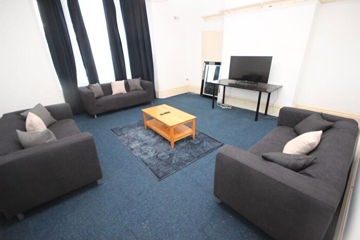 6 Bedroom Terraced House To Rent In Cumberland Avenue, L17