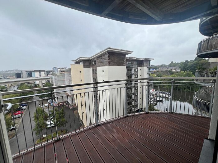 2 Bedroom Apartment To Rent In Victoria Wharf, Watkiss Way, Cardiff, CF11