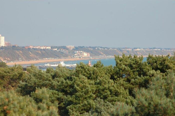 4 Bedroom Penthouse For Sale In Western Road, Poole, Dorset, BH13