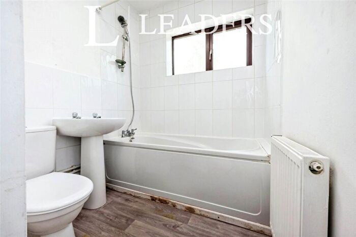 2 Bedroom Terraced House For Sale In Blackmoor Gate, Furzton, Milton Keynes, MK4