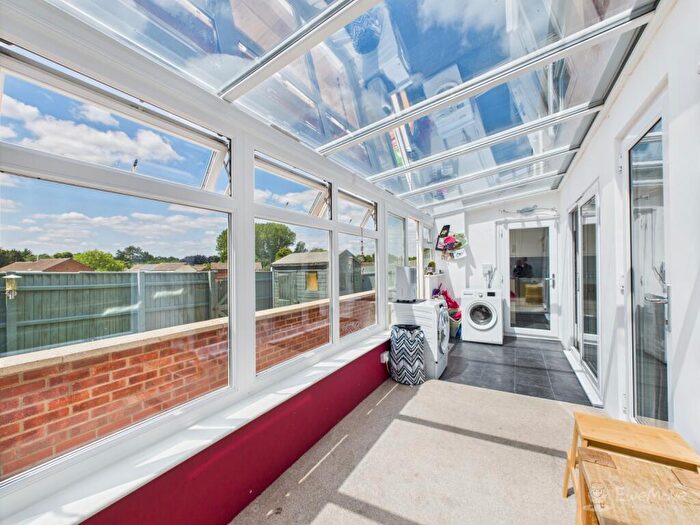 3 Bedroom Semi-Detached House For Sale In Vincent Close, Newmarket, Suffolk, CB8