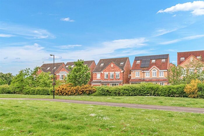 5 Bedroom Detached House For Sale In Principal Rise, Dringhouses, York, YO24