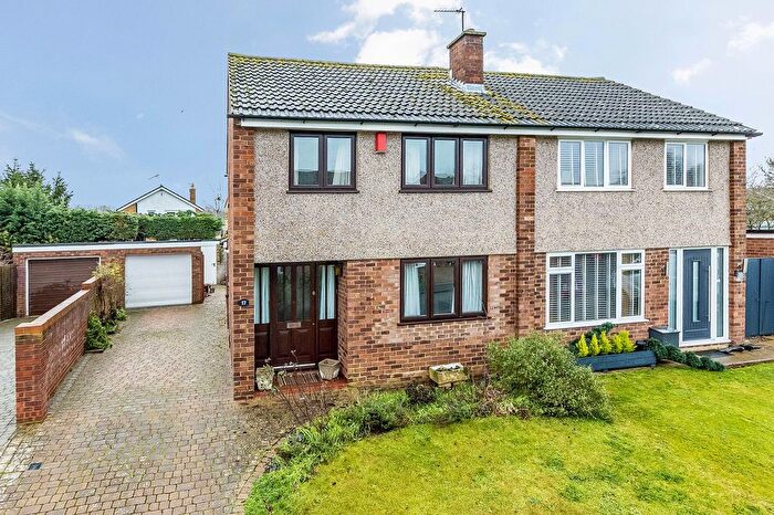 3 Bedroom Semi Detached House For Sale In Baker Road, Abingdon, OX14