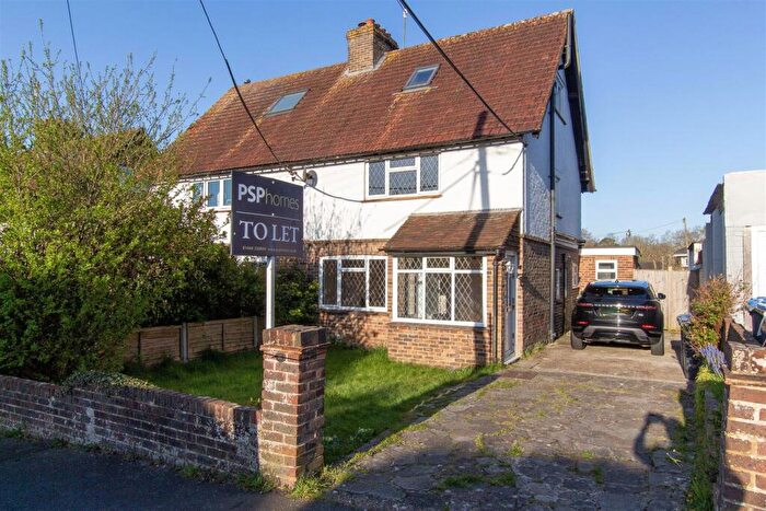 3 Bedroom Semi-Detached House To Rent In Wood Ride, Haywards Heath, RH16