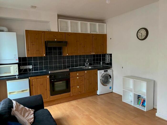1 Bedroom Flat To Rent In Gray's Inn Road, Kings Cross, London, WC1X
