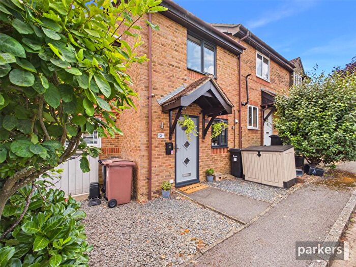 2 Bedroom Terraced House For Sale In Coleridge Close, Twyford, Wokingham, RG10