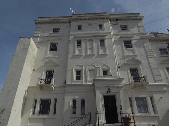 Studio To Rent In Orwell Road, Harwich, CO12