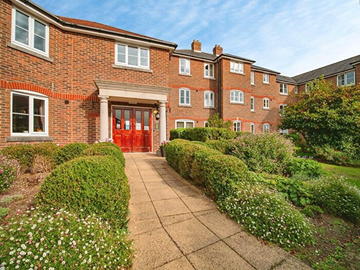 1 Bedroom Flat For Sale In Wessex Road, Dorchester, DT1