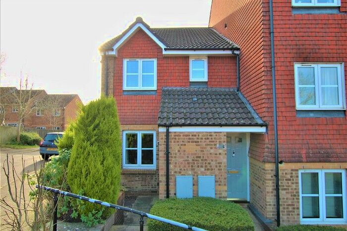 1 Bedroom Maisonette To Rent In Bolton Road, Maidenbower, Crawley, West Sussex. RH10