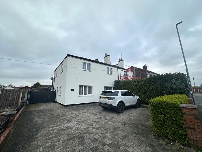 3 Bedroom Detached House For Sale In Barrows Green Lane, Widnes, Cheshire, WA8