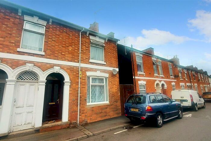 2 Bedroom Terraced House To Rent In King Street, Kettering, NN16