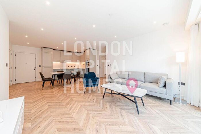 2 Bedroom Apartment To Rent In Tryon House Brook Street, Kingston Upon Thames, KT1