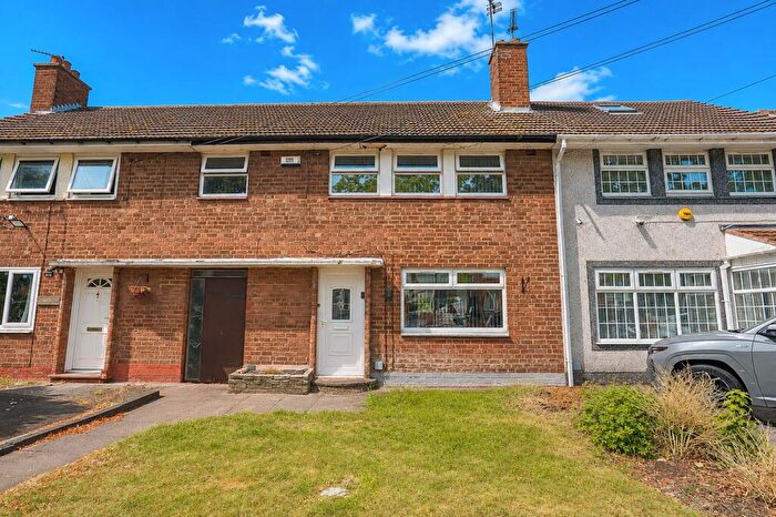 3 Bedroom Terraced House For Sale In Willclare Road, Birmingham, B26