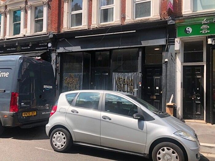 Studio To Rent In West Kensington, W14