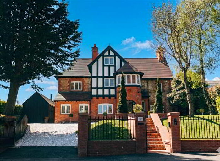 5 Bedroom Detached House For Sale In Firneside', Deramore Park, Belfast, BT9