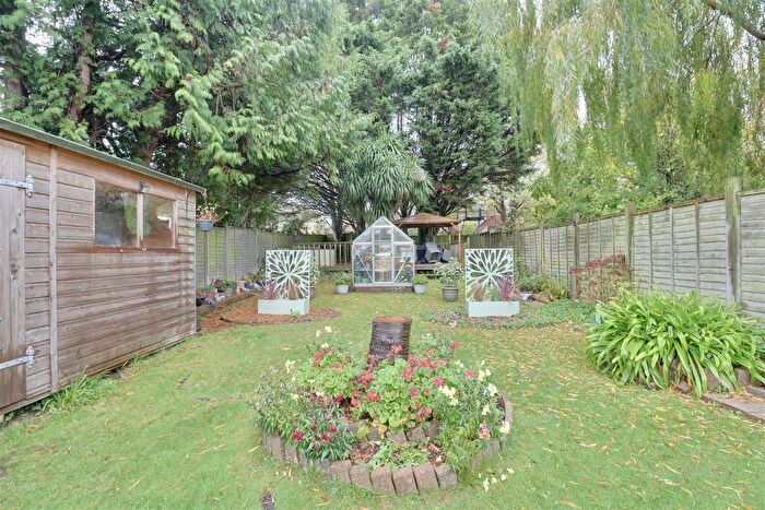 2 Bedroom Semi-Detached Bungalow For Sale In The Crossway, Fareham, PO16