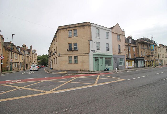 1 Bedroom Flat To Rent In Monmouth Place Upper Bristol Road, Bath, Somerset, BA1