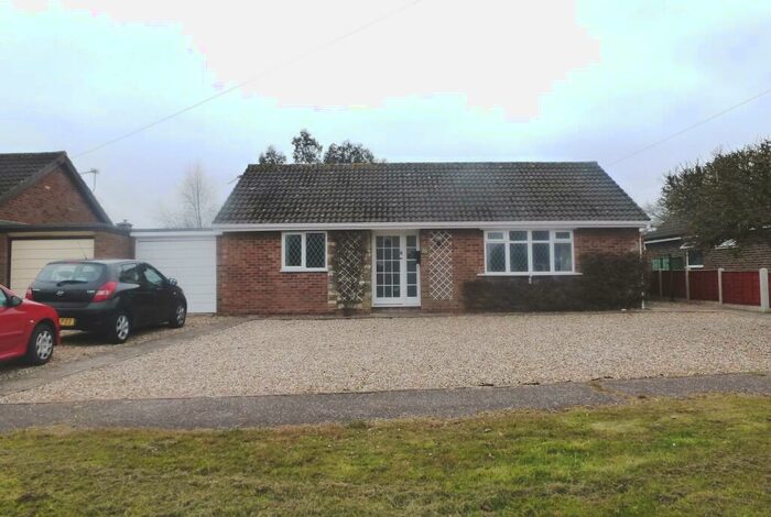 2 Bedroom Bungalow To Rent In Cedar Close, Mattishall, Dereham, NR20