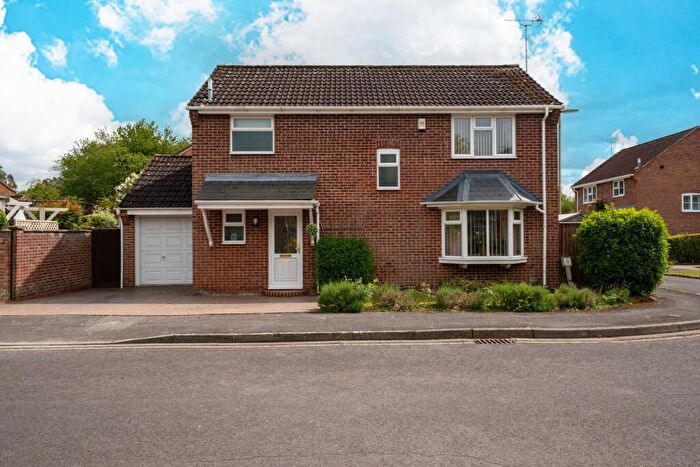 4 Bedroom House For Sale In Sainsbury Close, Andover, SP10
