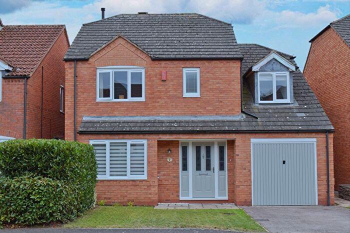 4 Bedroom Detached House For Sale In The Osiers, Newark, NG24