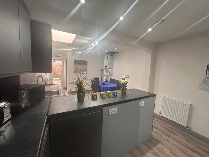 1 Bedroom House To Rent In Saint Margaret Road, Coventry, CV1