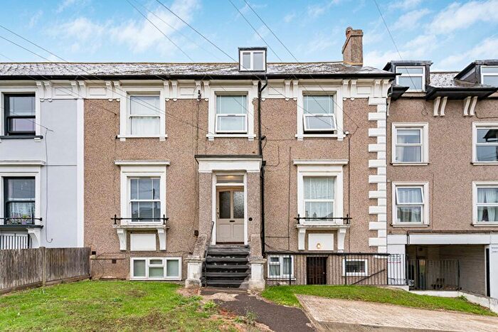 1 Bedroom Apartment For Sale In Holmesdale Road, London, SE25