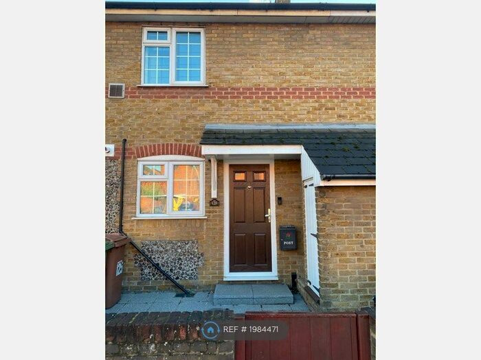2 Bedroom Terraced House To Rent In Grays, Grays, RM17
