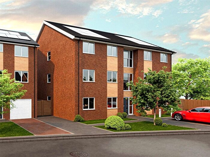 2 Bedroom Flat For Sale In Plot, Gadds Green, Higher Palmerston Road, Taunton, TA1
