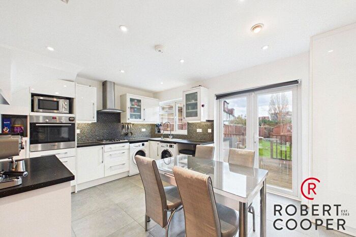 3 Bedroom Terraced House For Sale In Toorack Road, Harrow, HA3