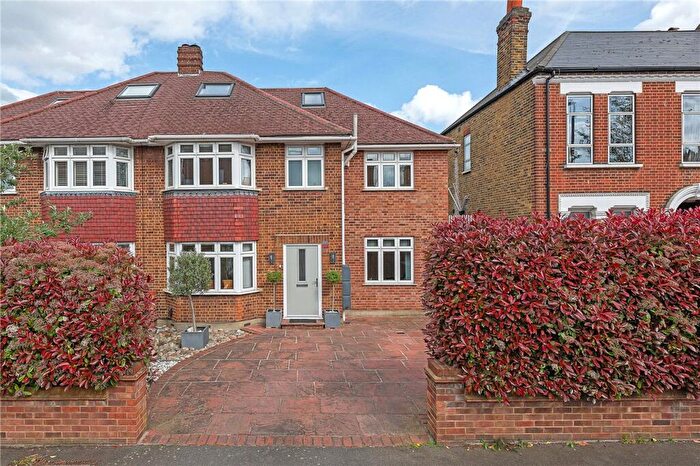 5 Bedroom Semi Detached House For Sale In Rosendale Road, London, SE21