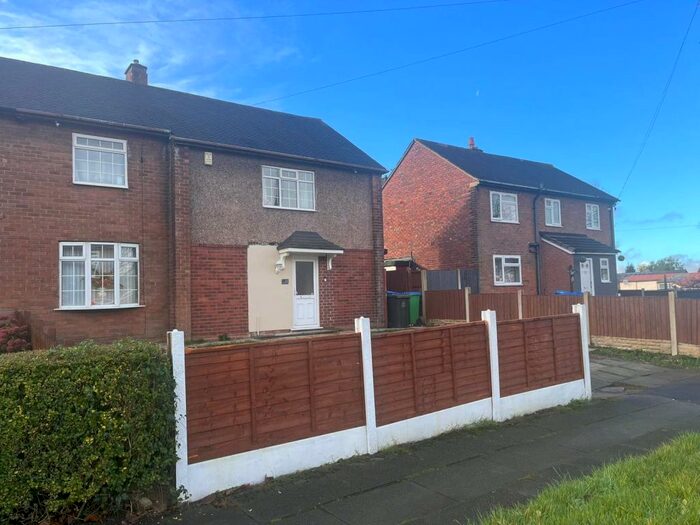 Houses for sale & to rent in M24 5LJ, Langley Lane, West Middleton