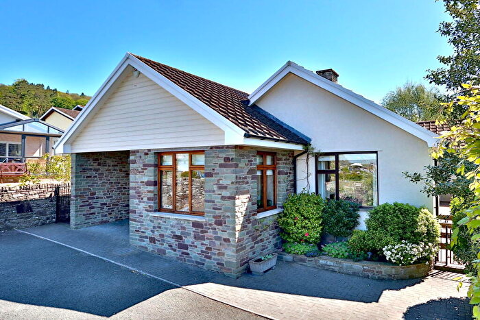 3 Bedroom Detached Bungalow For Sale In Tan Y Bryn, Greenhill Way, Crickhowell, Powys, NP8