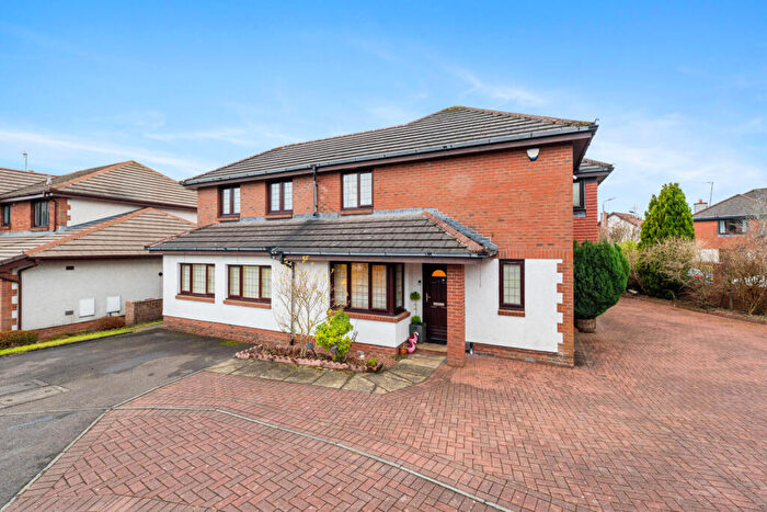 5 Bedroom Detached House For Sale In Macnicol Court, East Kilbride, Glasgow, G74