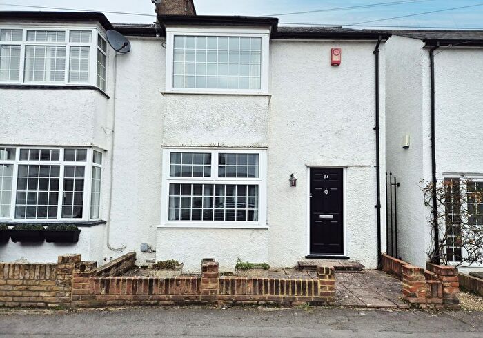 2 Bedroom End Terrace House For Sale In Pinewood Close, Gerrards Cross, Buckinghamshire, SL9
