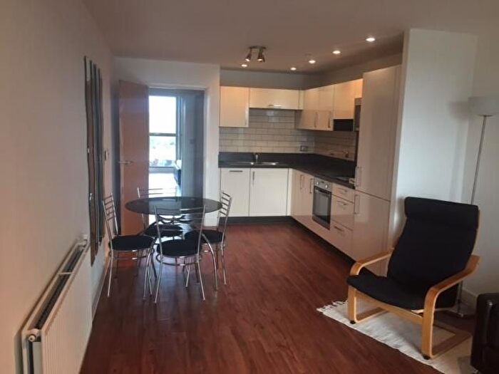2 Bedroom Flat To Rent In Torre Vista, Loampit Vale, Lewisham, London, SE13