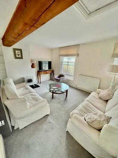 2 Bedroom Cottage To Rent In Clarence Street, Dartmouth, TQ6