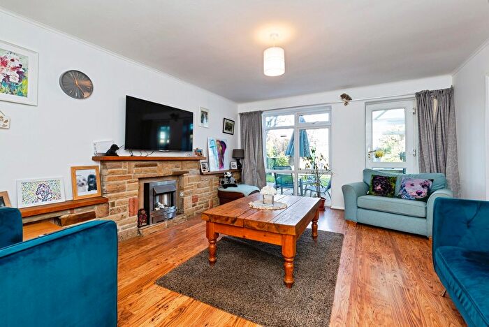 4 Bedroom Detached House For Sale In Meadowfield, Stokesley, North Yorkshire, TS9