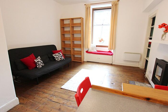 1 Bedroom Flat To Rent In West Park Place, Edinburgh, EH11