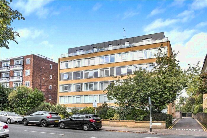 2 Bedroom Flat To Rent In Keswick Road, Putney, SW15