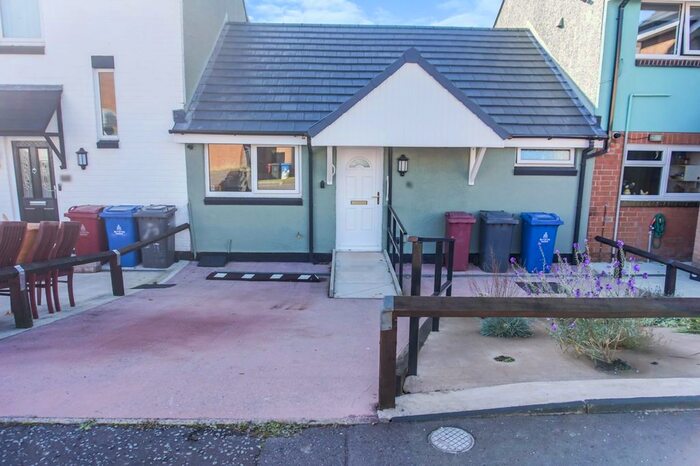 1 Bedroom Bungalow To Rent In Beatrice Place, Blackburn, BB2