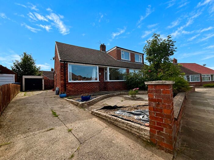 2 Bedroom Semi Detached Bungalow For Sale In Medbourne Gardens, Middlesbrough, TS5