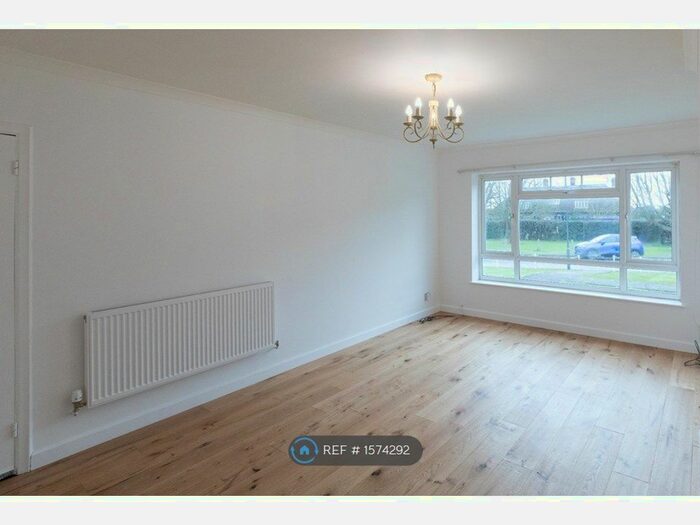 2 Bedroom Detached House To Rent In Kerry Court, Stanmore, HA7