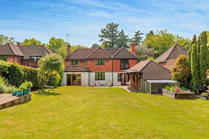 4 Bedroom Detached House For Sale In Shophouse Lane, Albury, Guildford, GU5