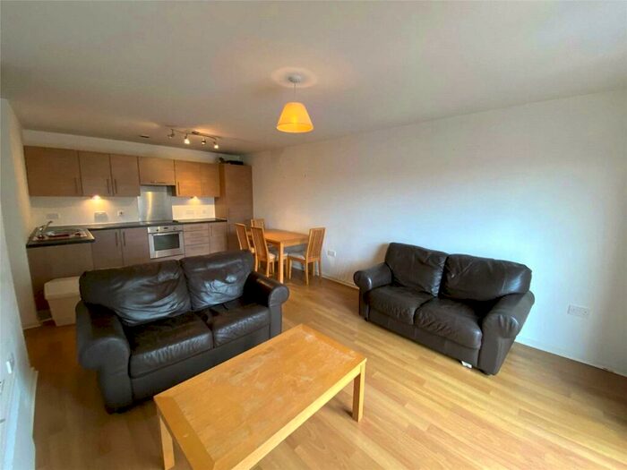 2 Bedroom Apartment To Rent In Cavendish House, Didsbury, Manchester, M20