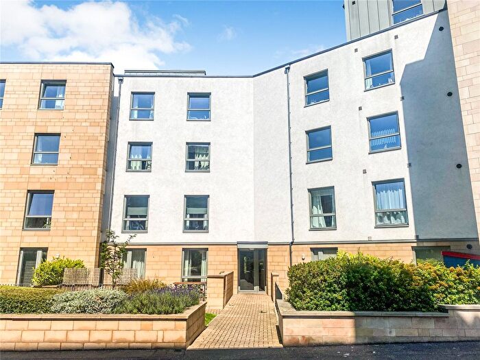 2 Bedroom Flat To Rent In Dalgety Road, Edinburgh, Midlothian, EH7