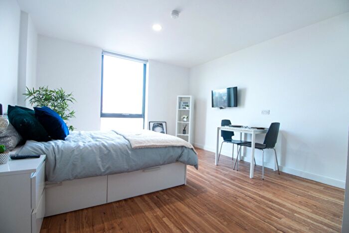 Property To Rent In The Studios, Plaza Boulevard, Liverpool, L8