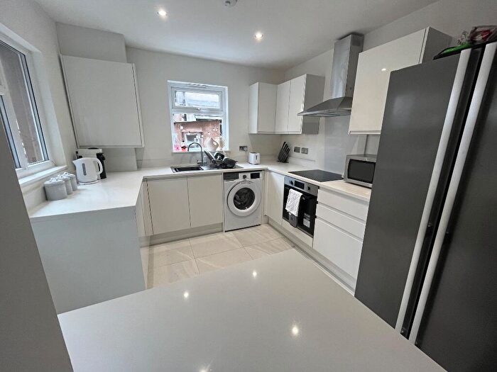 4 Bedroom Terraced House To Rent In Birstall Road, Liverpool, Merseyside, L6