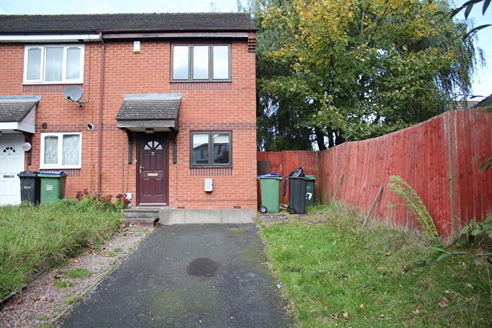 2 Bedroom End Of Terrace House To Rent In Holcroft Street, Tipton, DY4