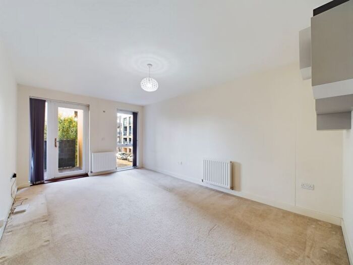 2 Bedroom Flat For Sale In Guardian Avenue, London, NW9